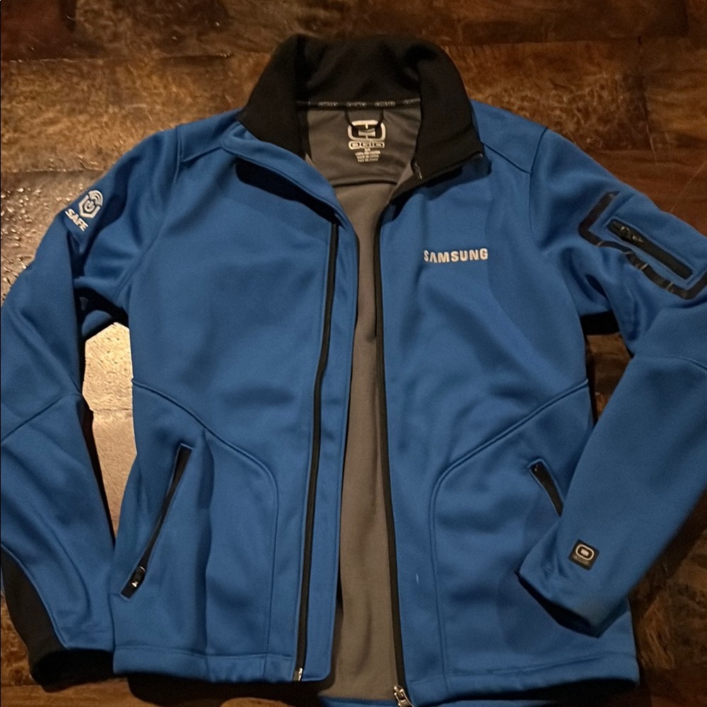 Ogio Blue Softshell Jacket - image 1
